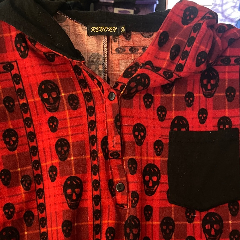 Reborn Red Plaid Button-Up Shirt with Black Skull Print and Pocket with a hood
